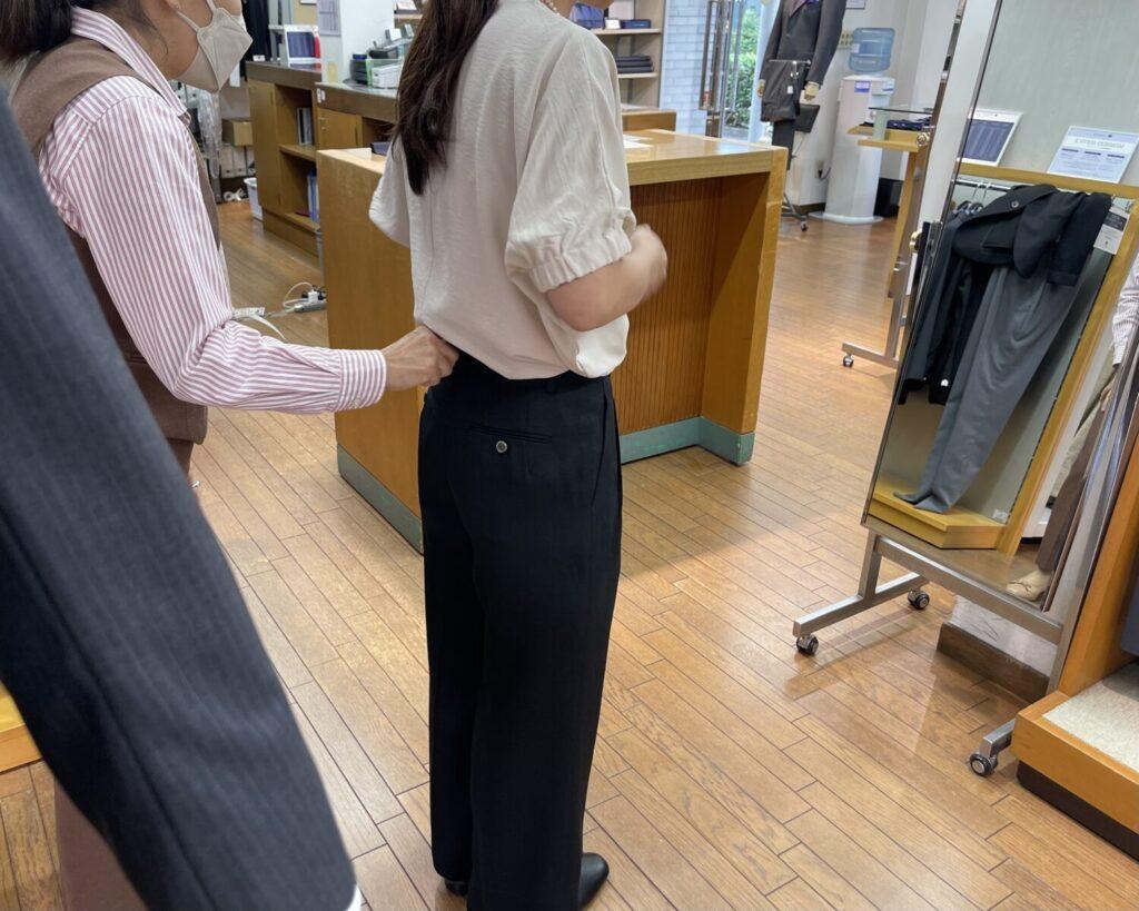HANABISHI(花菱)静岡店・スーツの採寸1